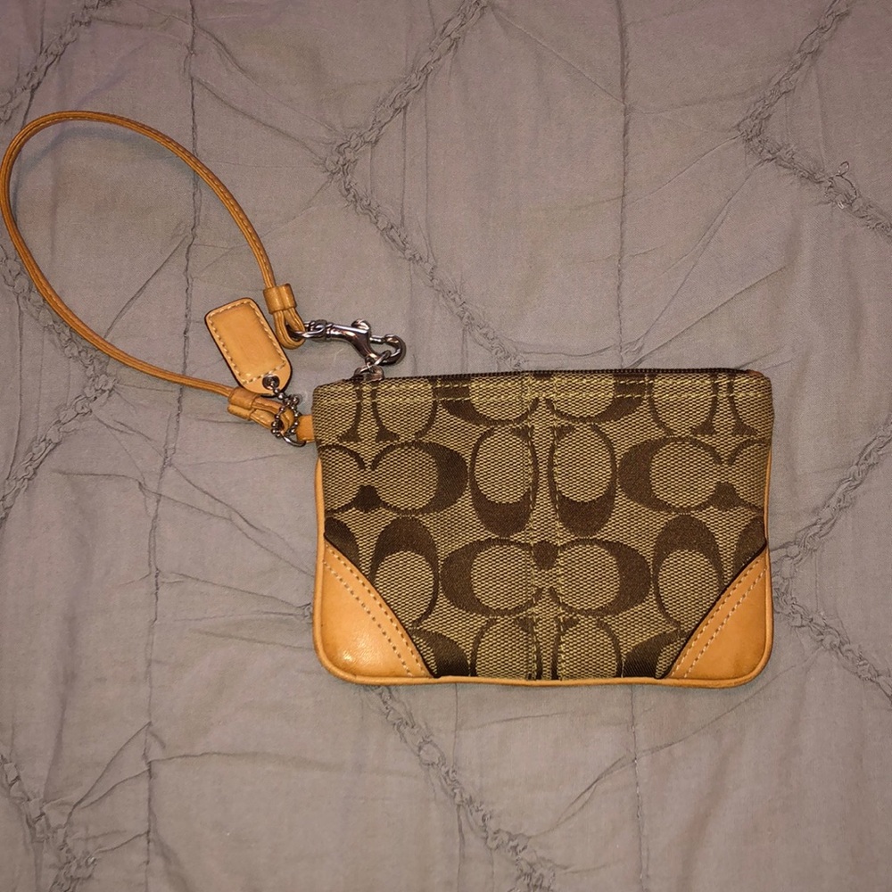 Authentic Coach Wristlet Tan/Brown Canvas Monogram